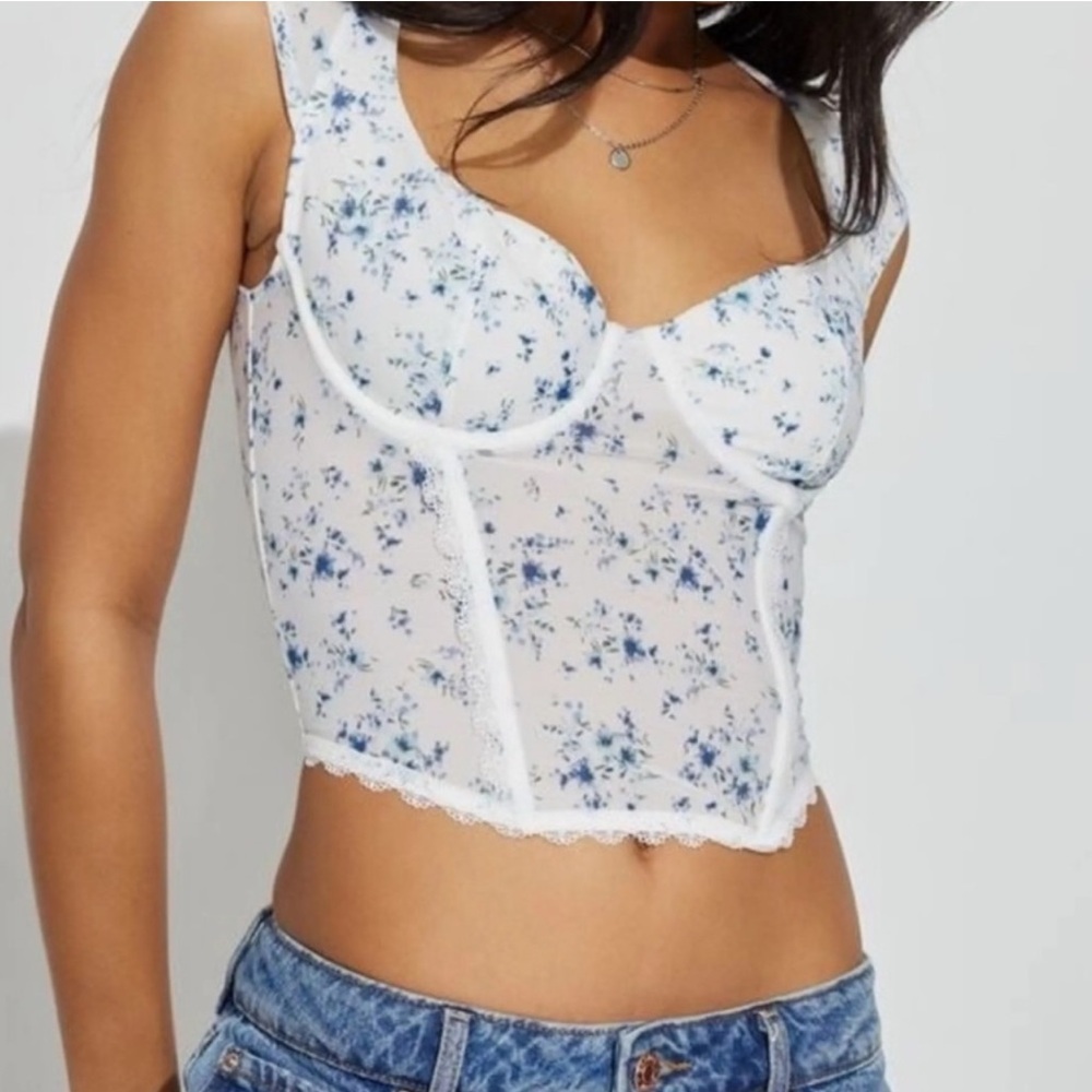 Garage White and Blue Floral Crop Top